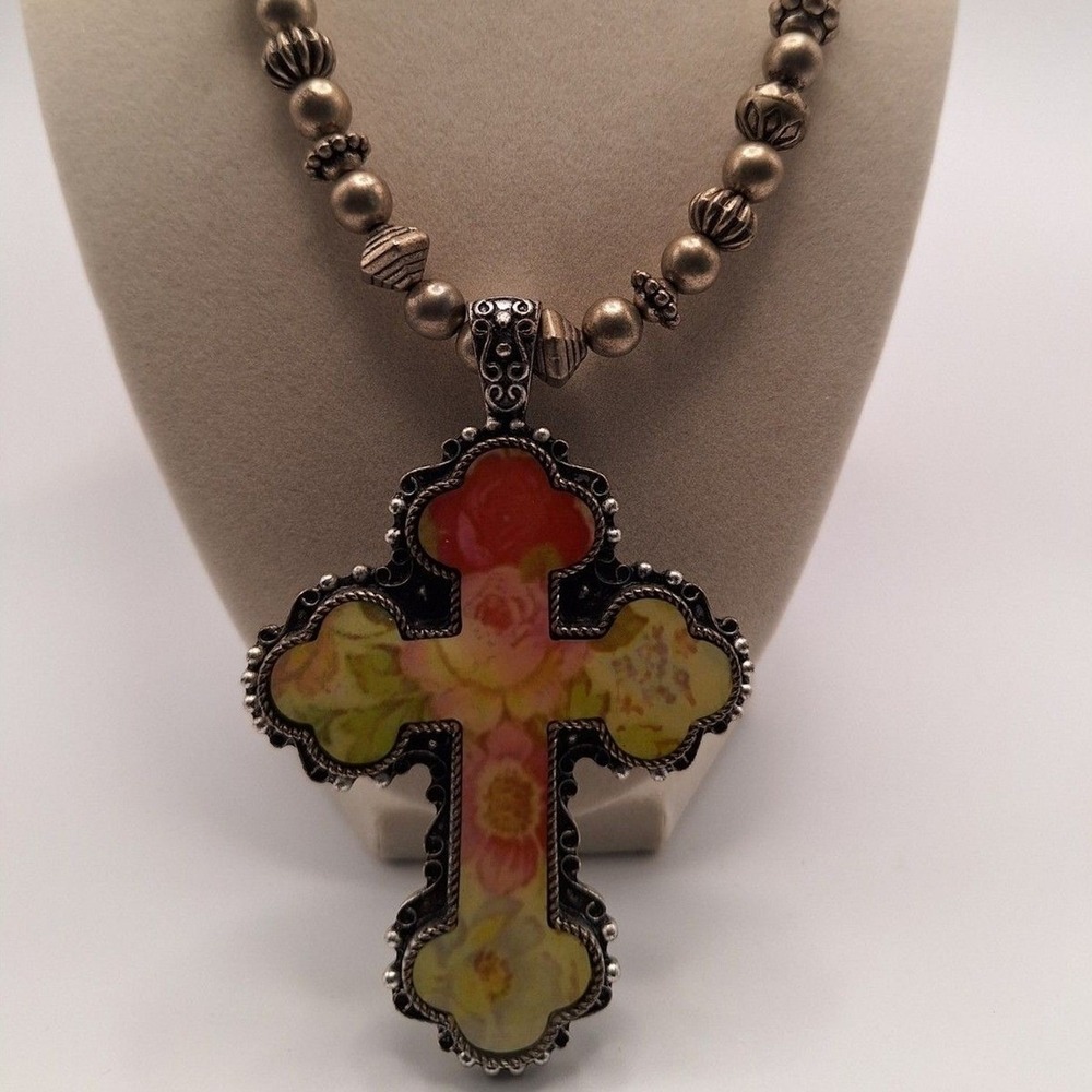 Cross beaded necklace Southwestern yellow red green in silver tone 18 inches